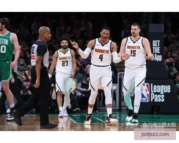 凯尔特人强势出击对决黄蜂赛季关键战攻防博弈与球星表现前瞻